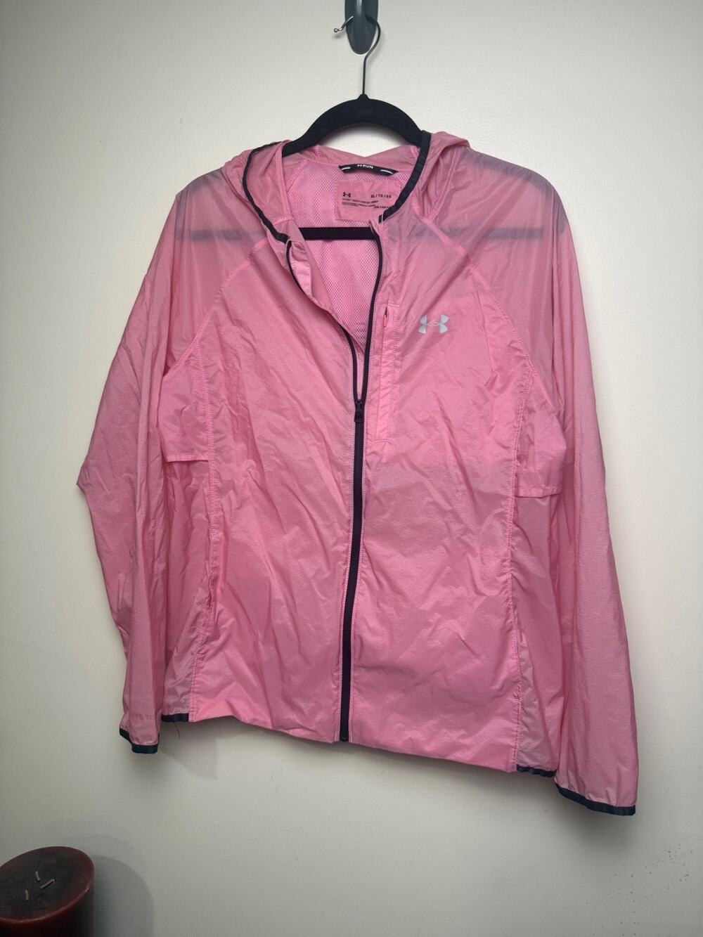 Under Armour ColdGear Women's XL Pink Hooded Running Jacket Full Zip Windbreaker